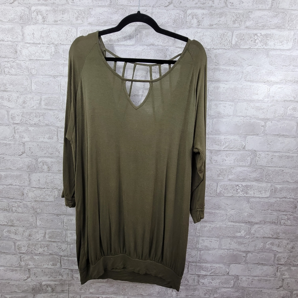 Charlotte Russe top women's large